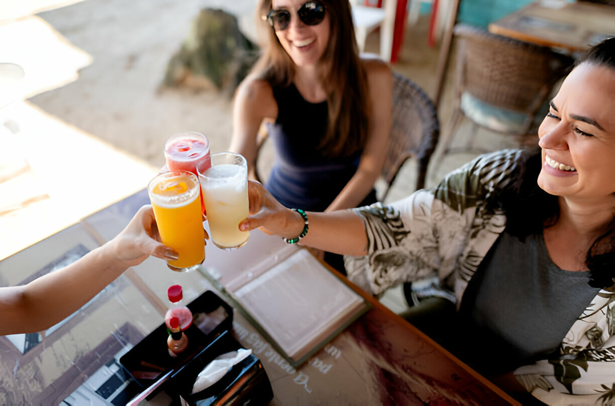 Saiba como montar um cardápio de drinks para o seu restaurante